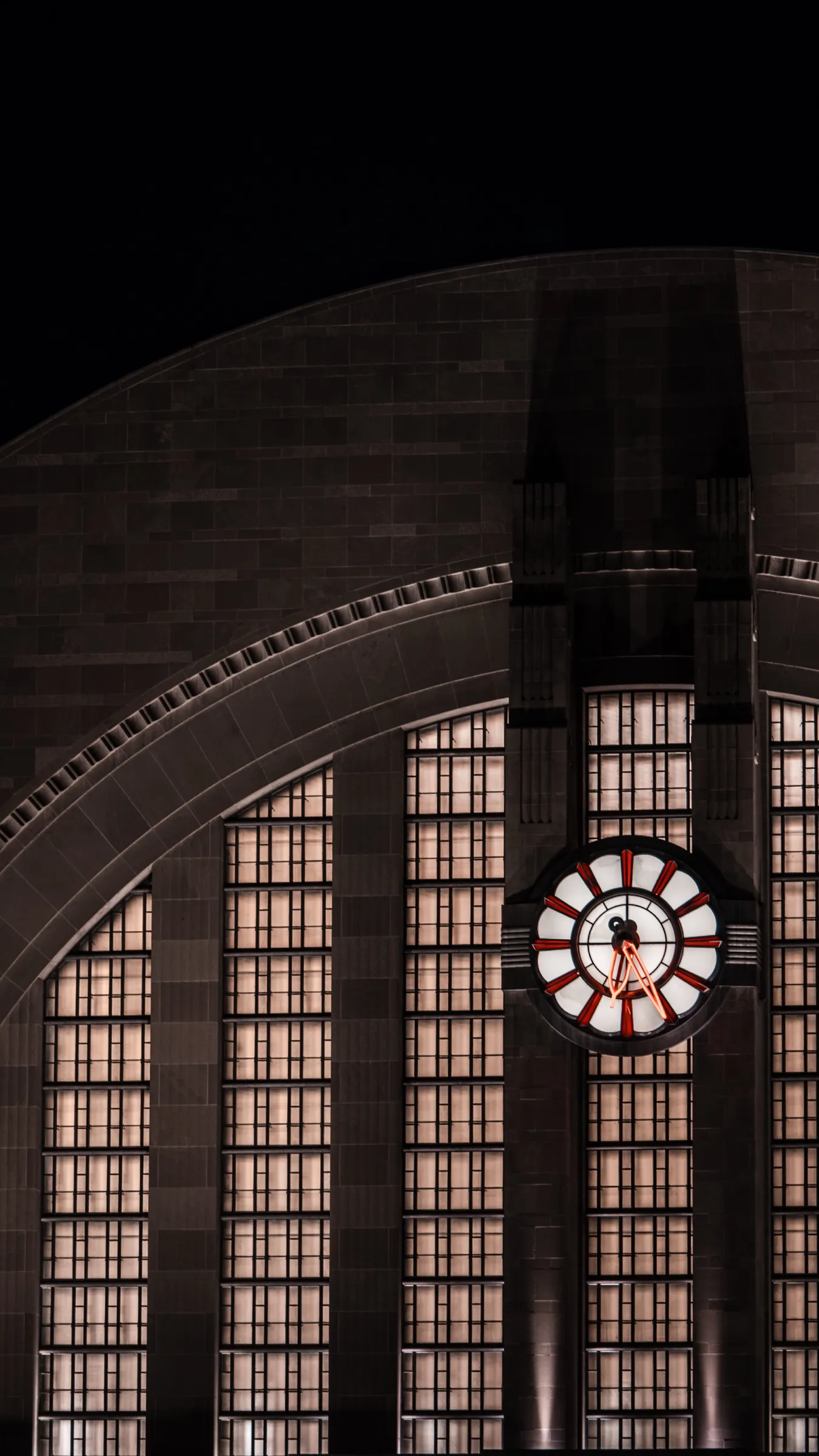 Cincinnati Union Terminal at night, dome and illuminated clock face